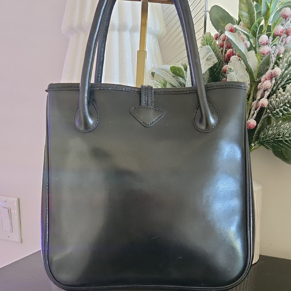 Longchamp Black Leather Tote Bag..Stunning Quiet Luxury! - Picture 6 of 15